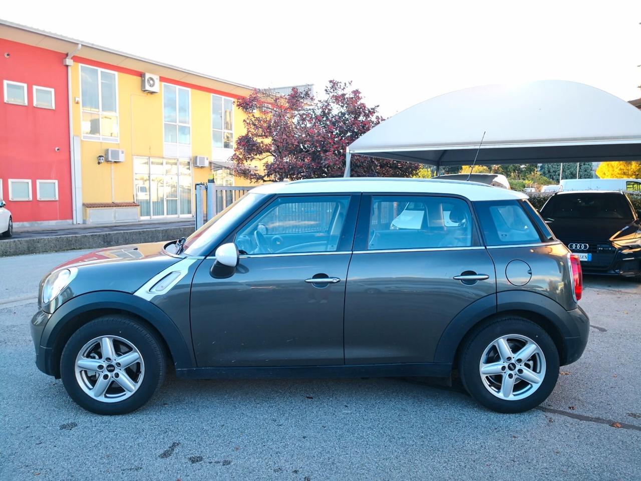 Mini Cooper Countryman 1.6 benz Aut. ***UNICO PROPRIETARIO***