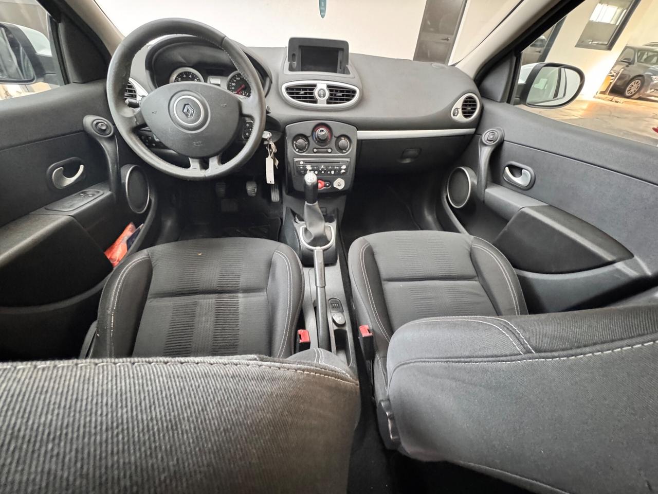 Renault Clio 1.2 16V 5 porte GPL Dynamique