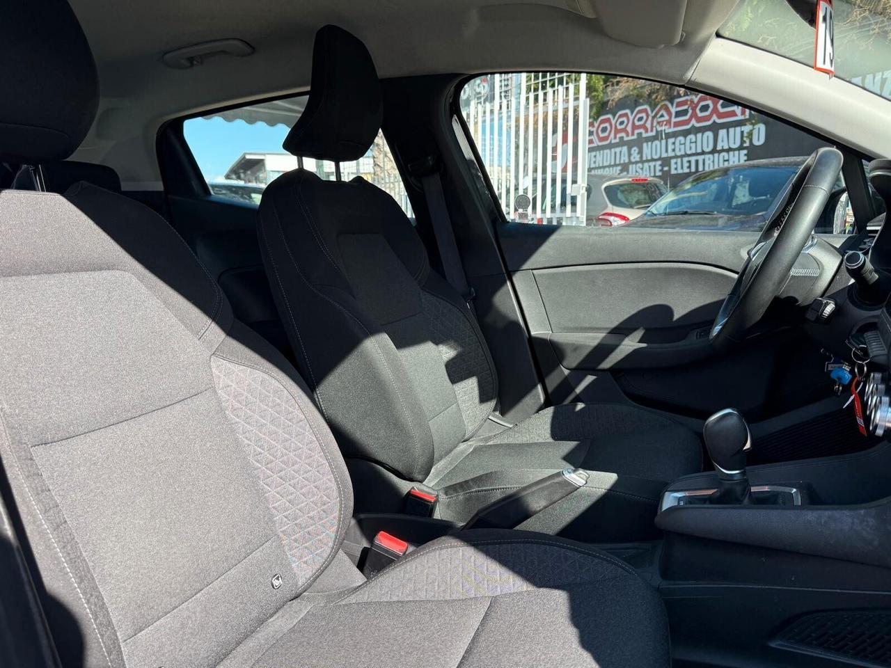 CLIO HYBRID 2021 1.6 AUTOMATICA E-TECH 75000KM INITIALE PARIS