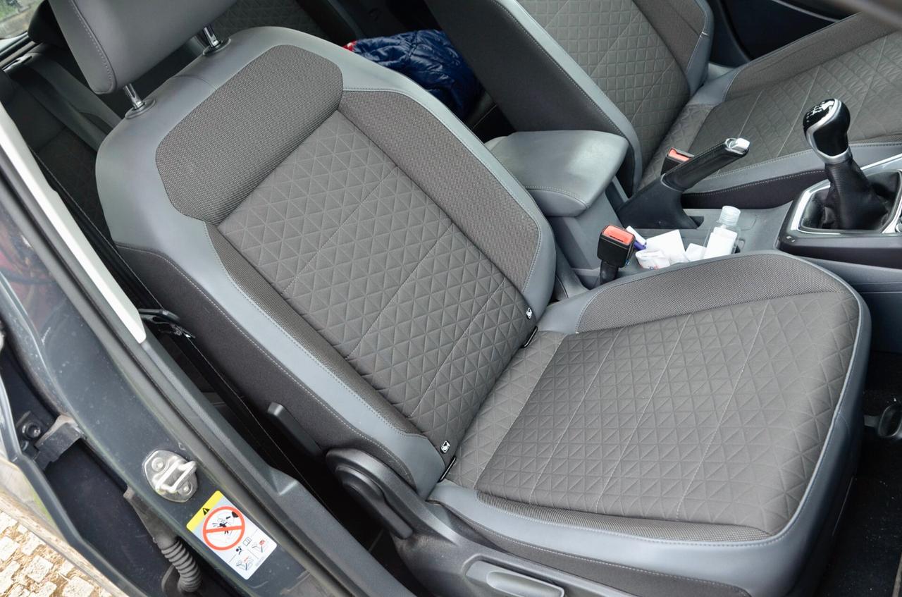 VOLKSWAGEN T-CROSS 1.0 TSI ADVANCED 115cv, UNICOPROPRIETARIO, TUTTI SERVICE VW, UFF ITALIANA, EURO 6D, APPLE ANDROID, RETROCAMERA, PERMUTE