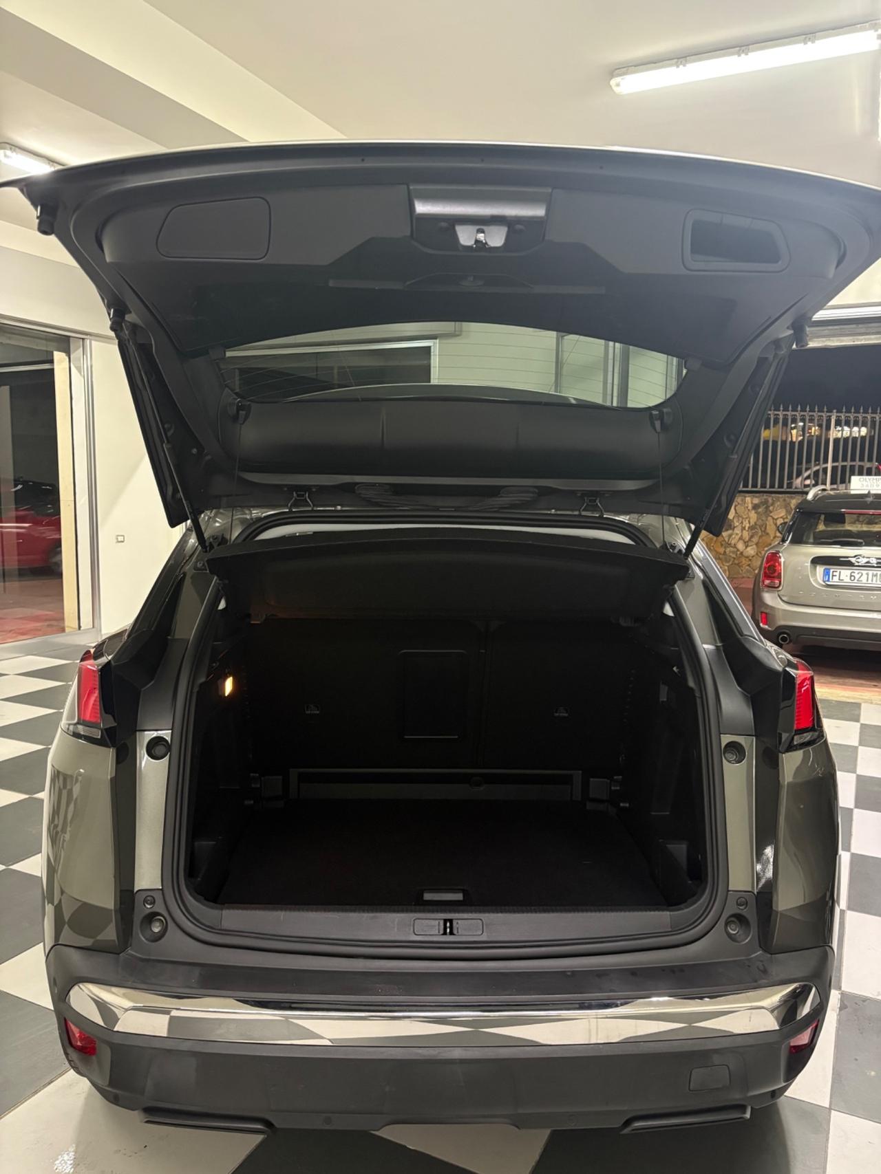 Peugeot 3008 BlueHDi 130 S&S Allure