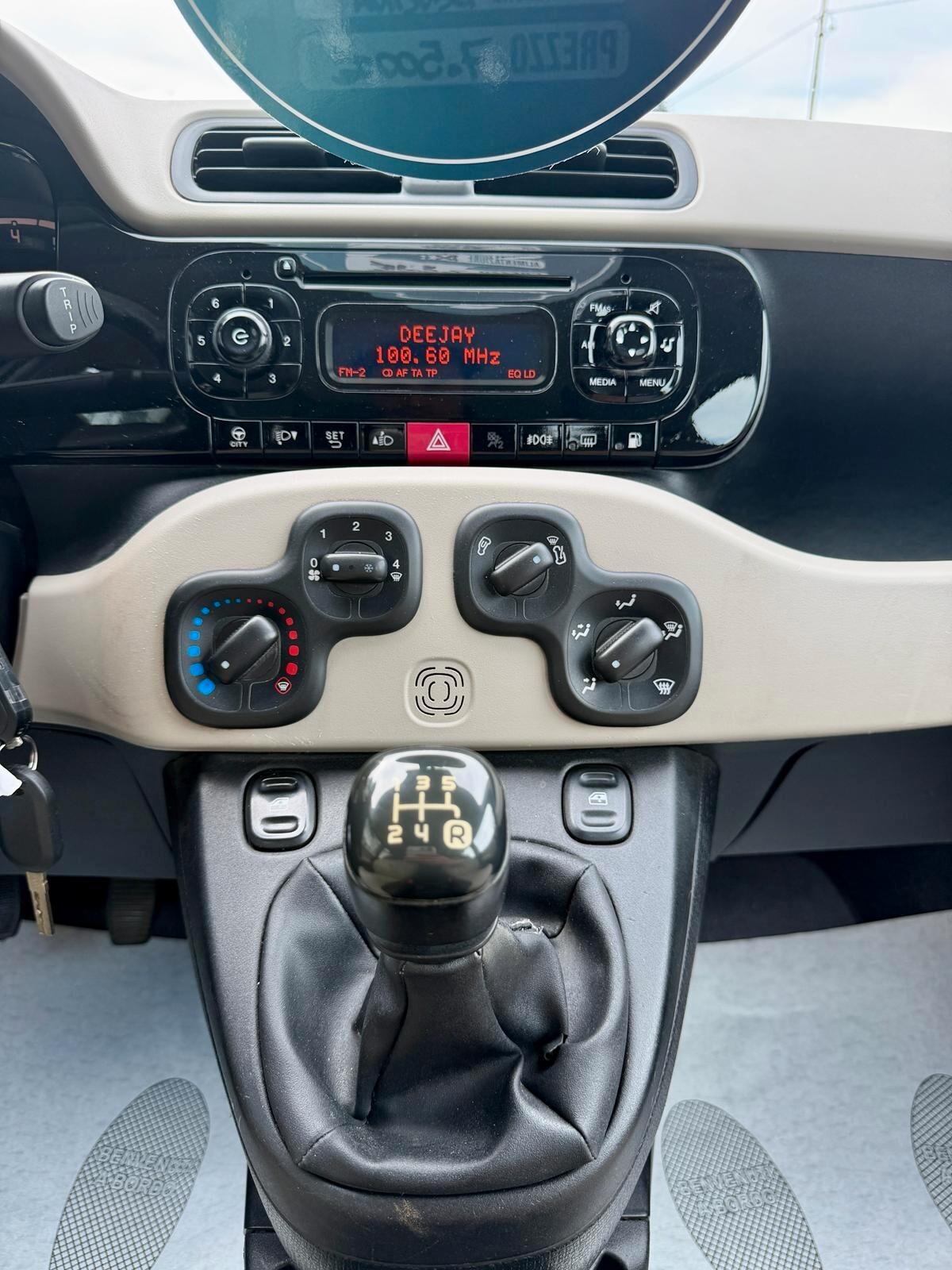 Fiat Panda 0.9 TwinAir Turbo Natural Power Lounge - okneopatentato