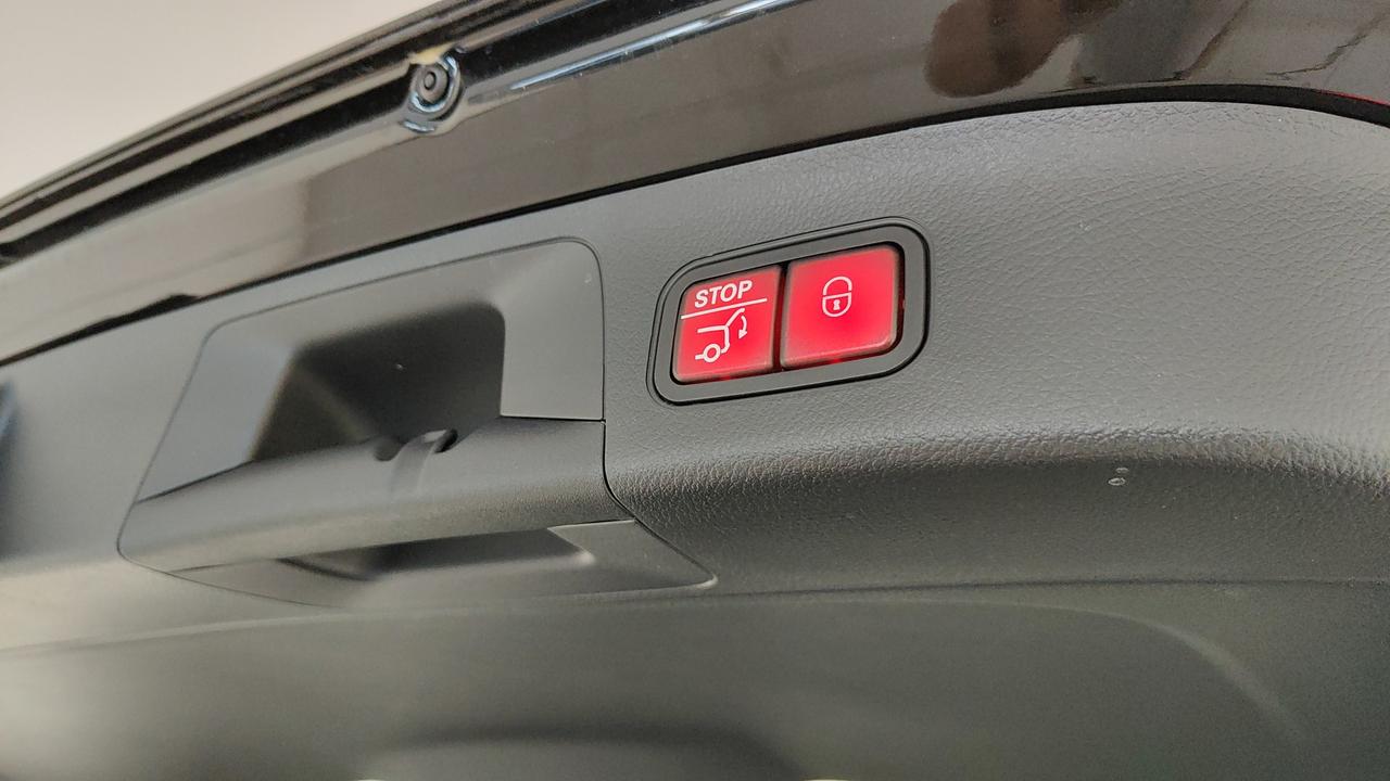 Mercedes-Benz GLA 200 d automatic