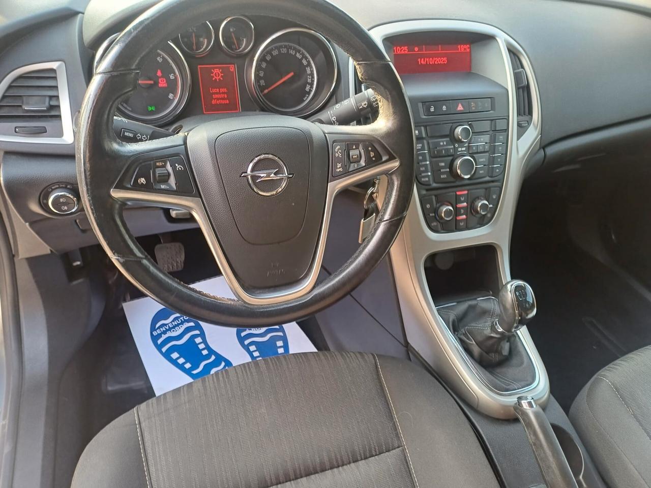 Opel Astra 1.7 CDTI 110CV Station Wagon Cosmo