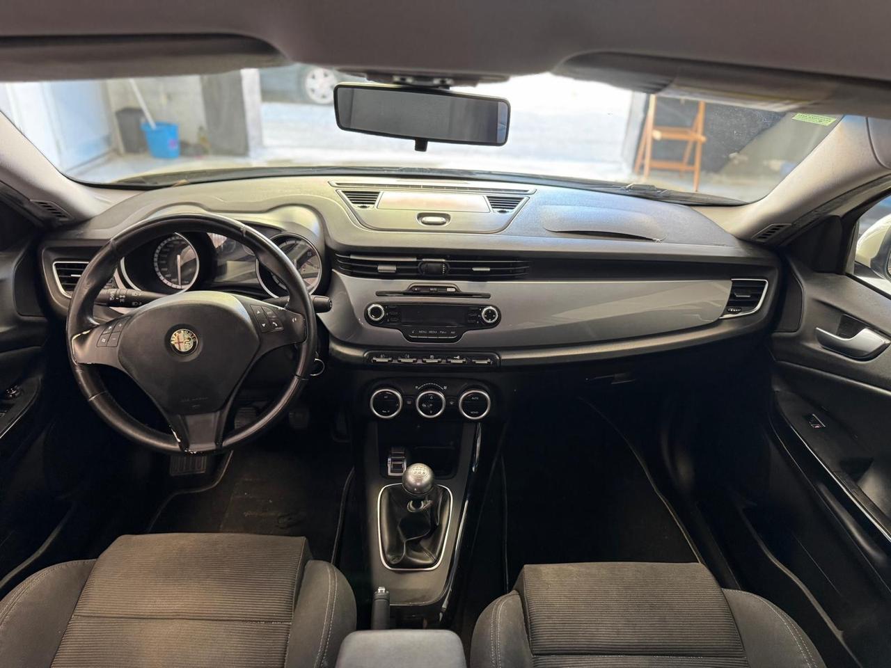 Alfa Romeo Giulietta 1.6 JTDm-2 105 CV Exclusive