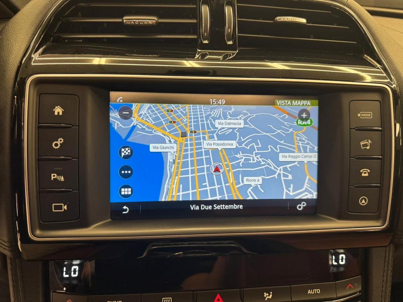 Jaguar F-Pace 3.0 D V6 300 CV AWD aut. Portfolio