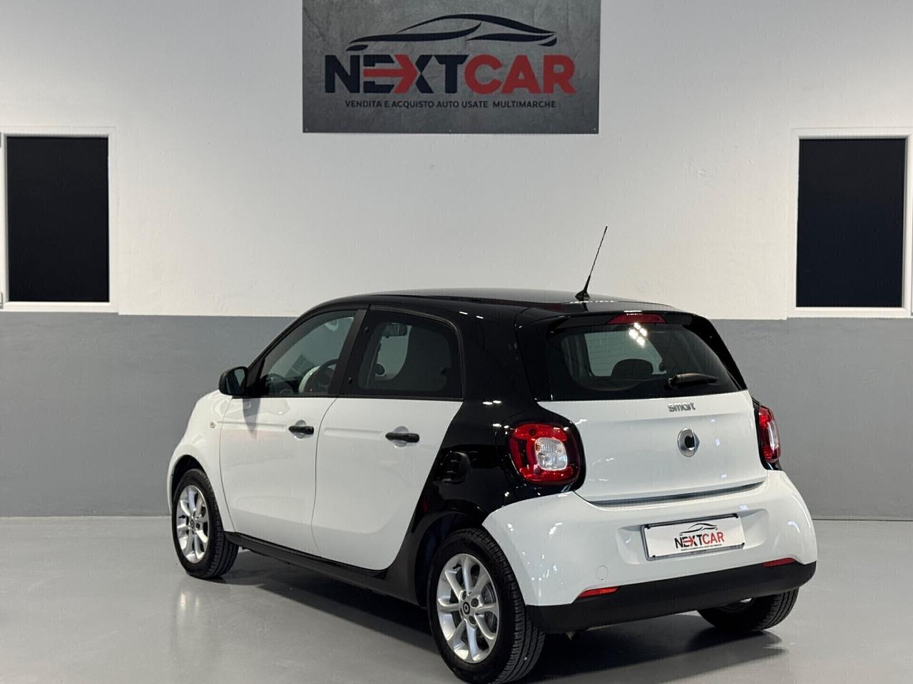 Smart ForFour 70 1.0 Youngster Neopatentati !