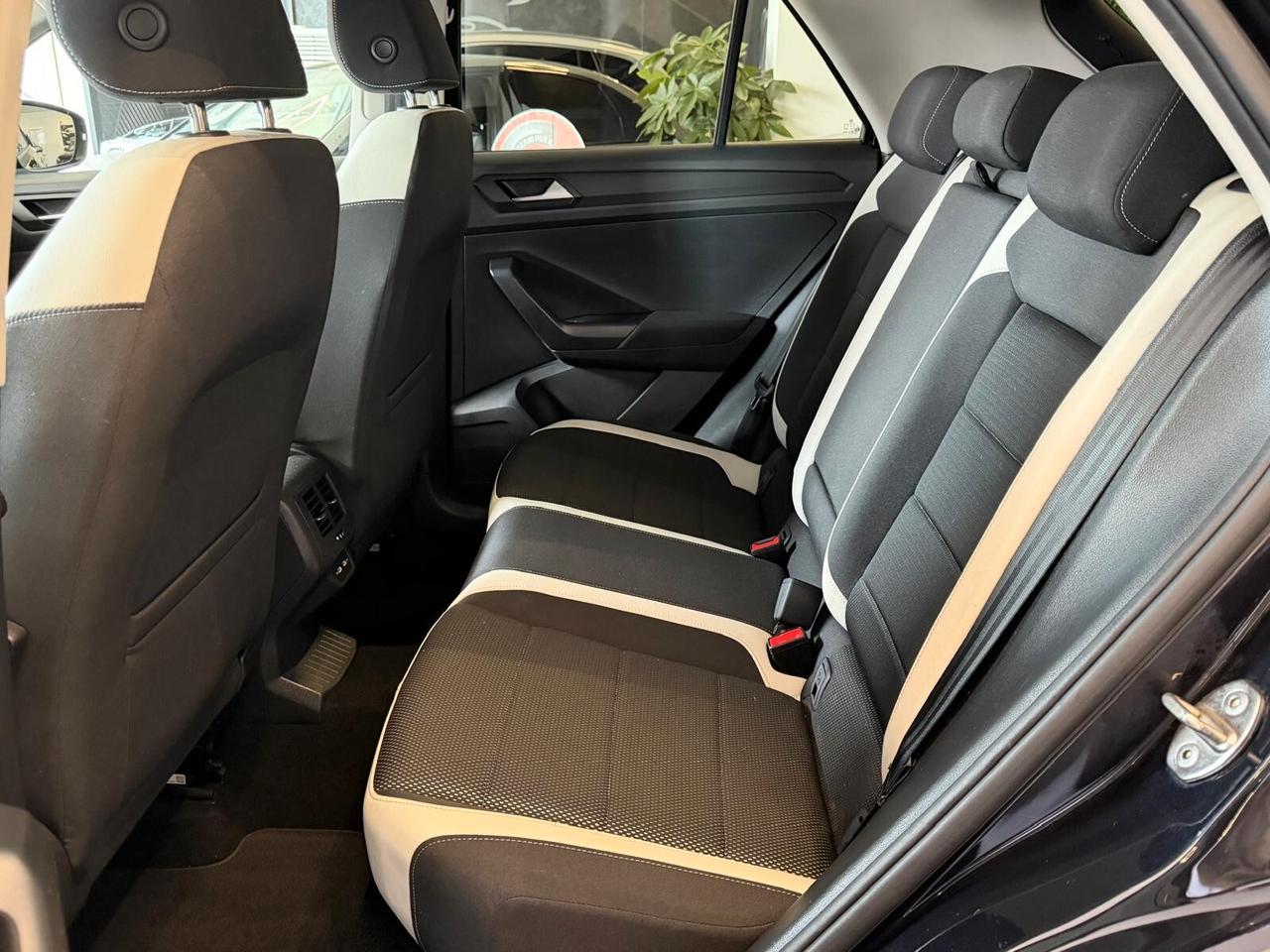 VOLKSWAGEN T-ROC 2.0 DSG 4MOTION 150CV PELLE NAVI CAM ANNO 2022