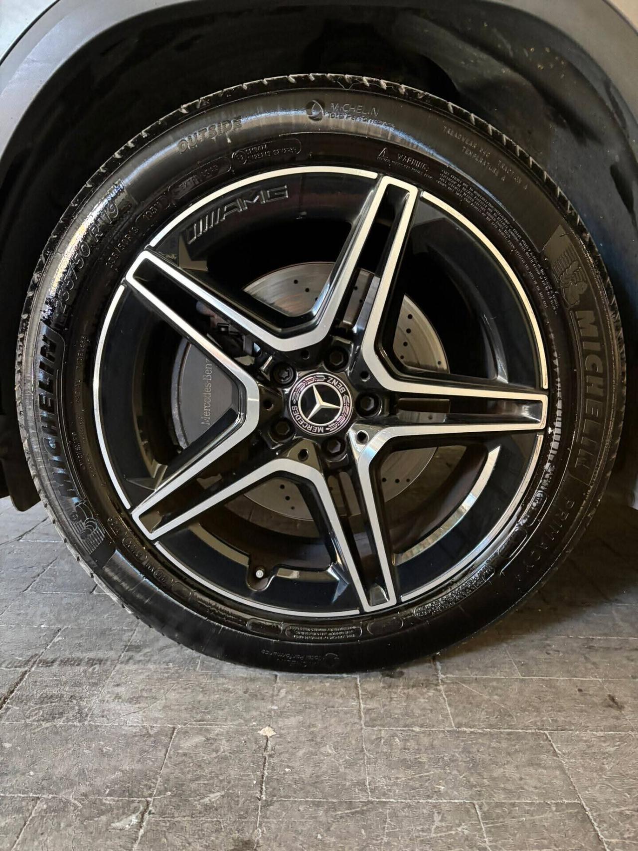 Mercedes-benz GLA 220 d Automatic Premium/--/