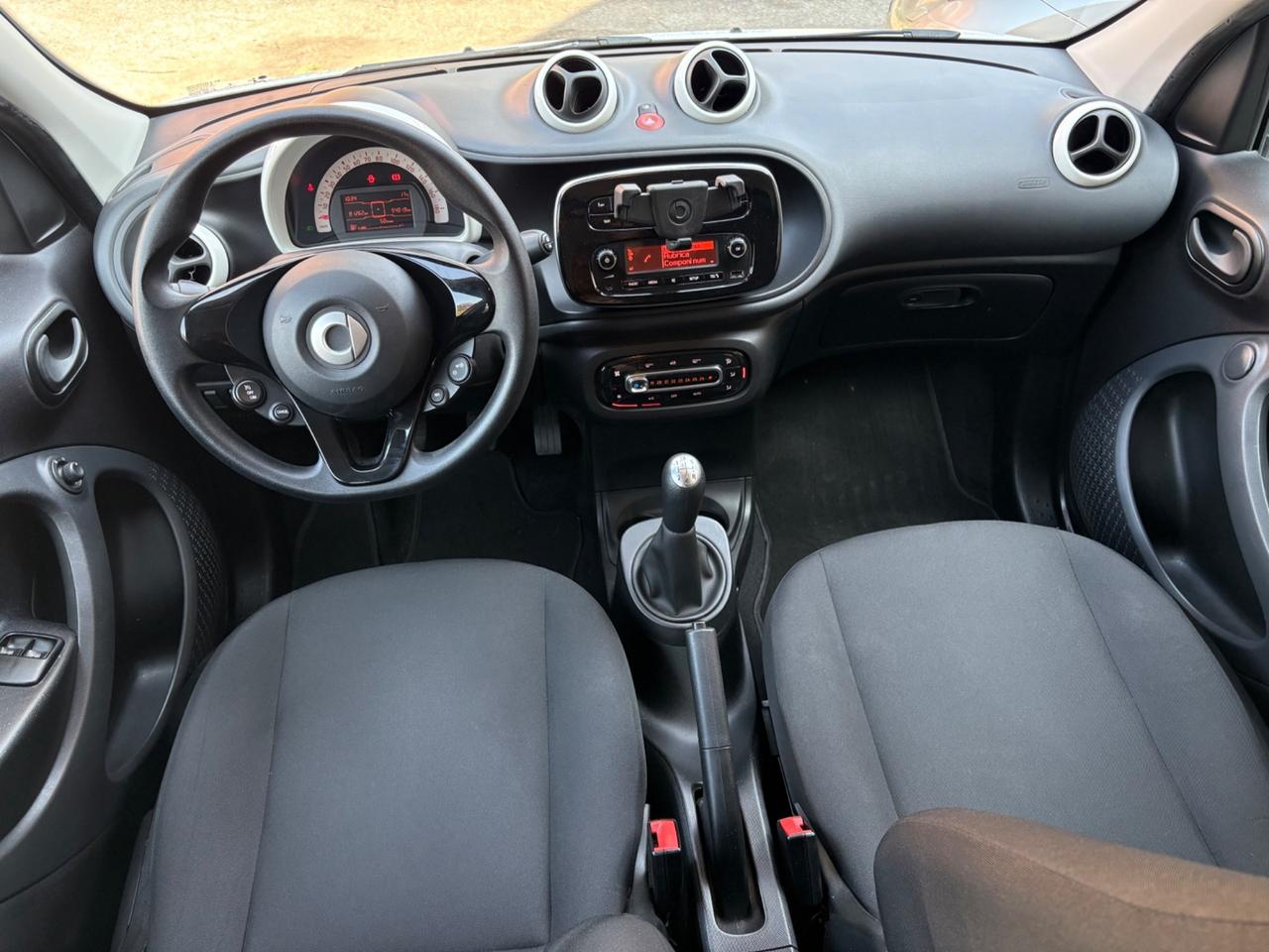 Smart ForFour 1.0 benzina 70CV NEOPATENTATI 2018