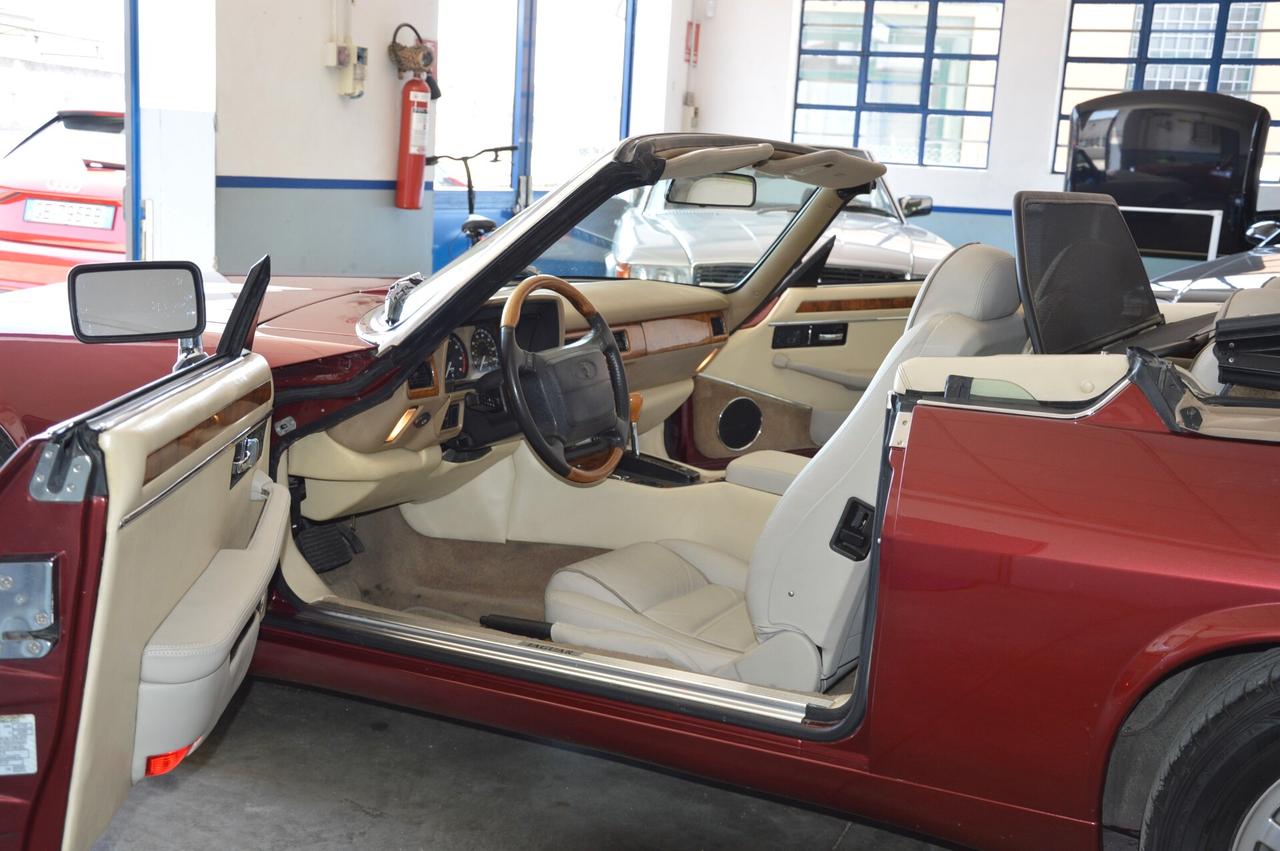 Jaguar XJS 4.0 AUT. CELEBRETION " MOTORE AJ6"