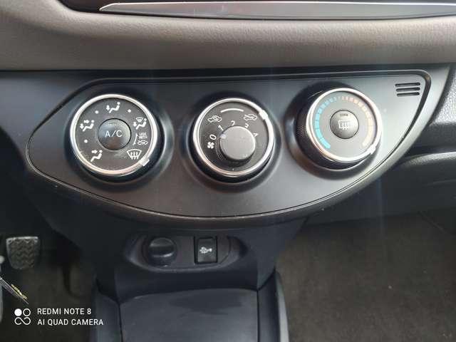 Toyota Yaris Yaris 5p 1.0 Cool my16