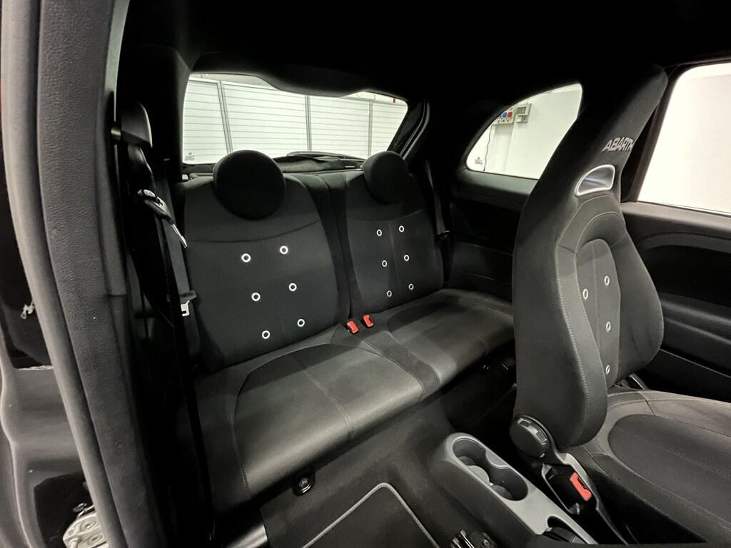 Abarth F595 1.4 T-Jet