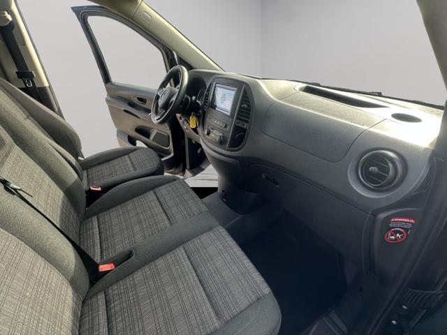 MERCEDES-BENZ Vito 1.7 2.0 CDI 9P AUT. Tourer Pro Long +4 ruote