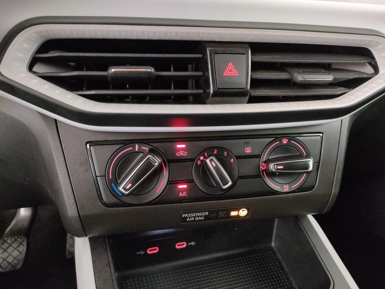 SEAT Arona 1.0 ecotsi Black Edition 95cv