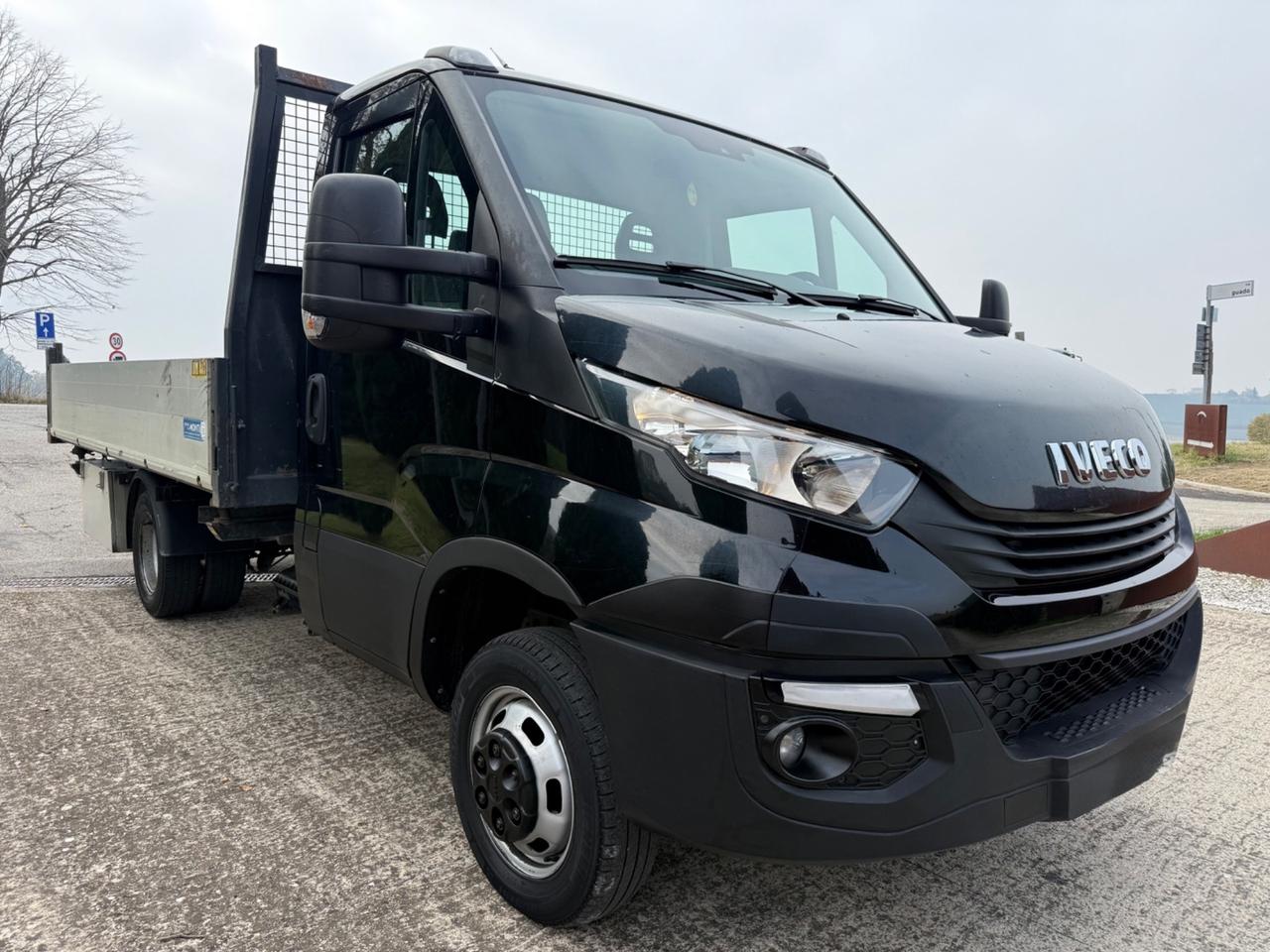 IVECO DAILY 35C18 RIBALTABILE TRILATERALE