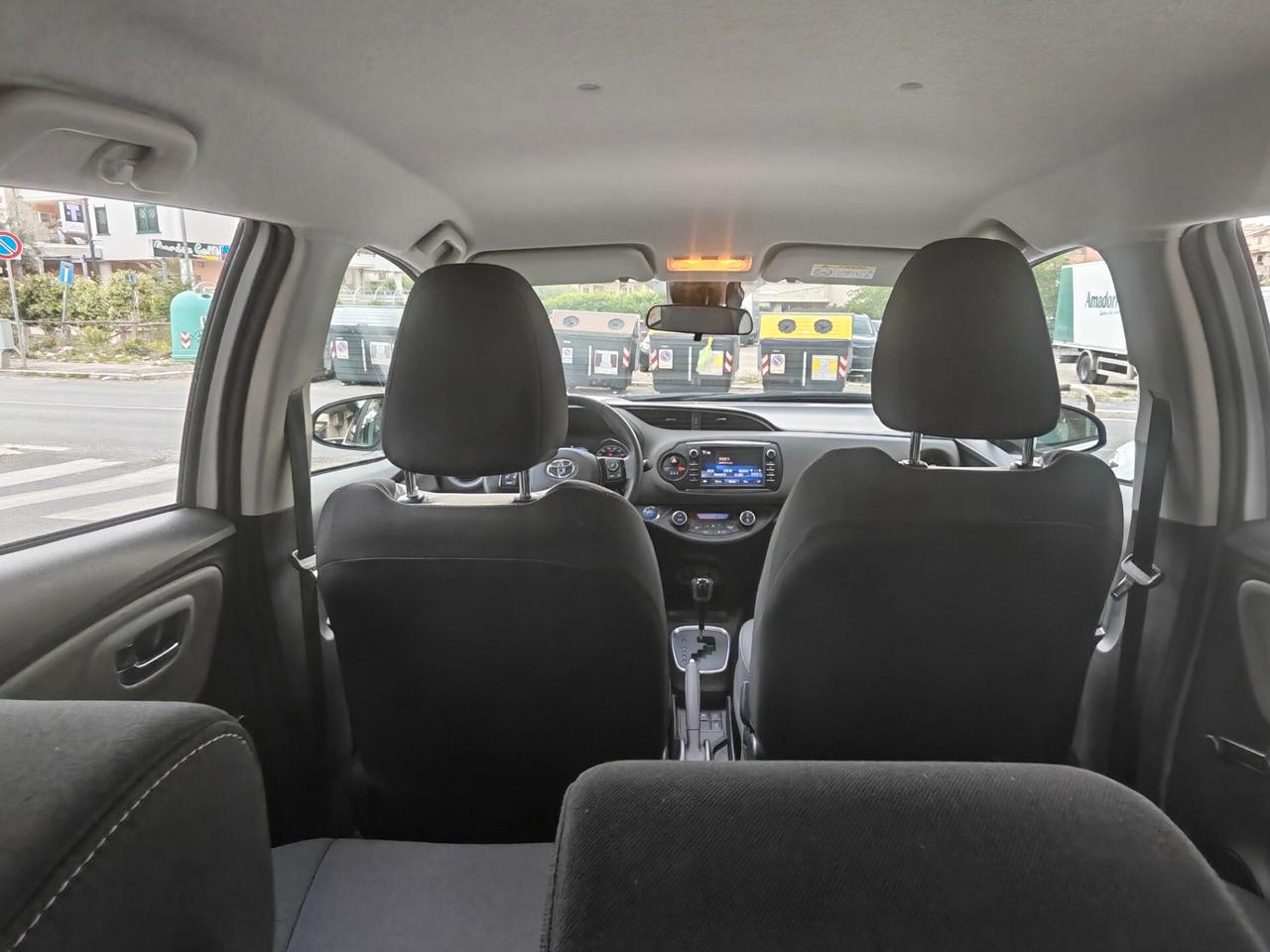 Toyota Yaris 1.5 Hybrid 5 porte Business