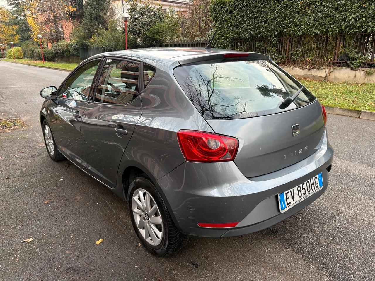 Seat Ibiza 1.2 70 CV 5p. Benzina