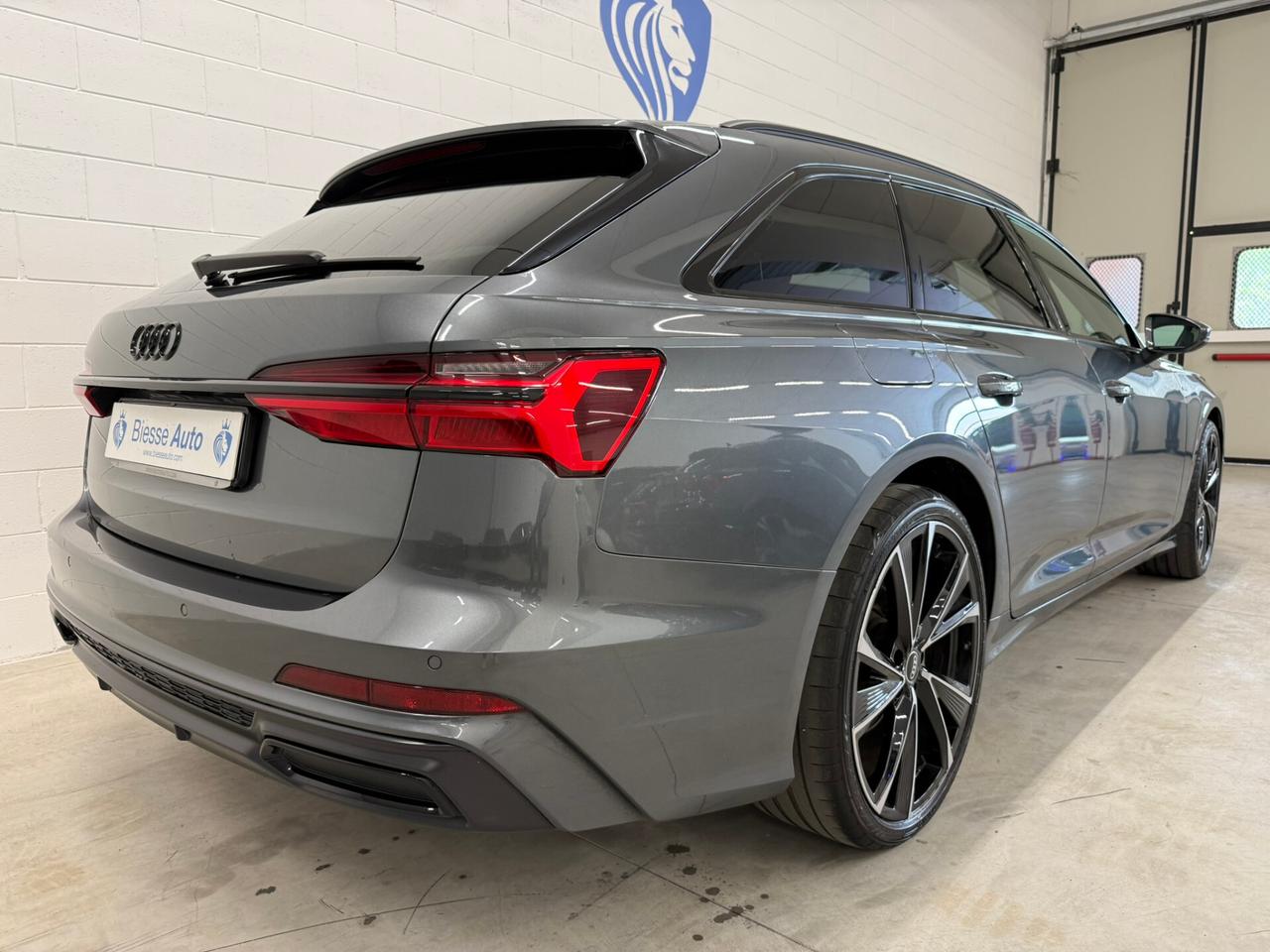 Audi A6 Avant 40 2.0 TDI S-LINE EDITION S-TRONIC