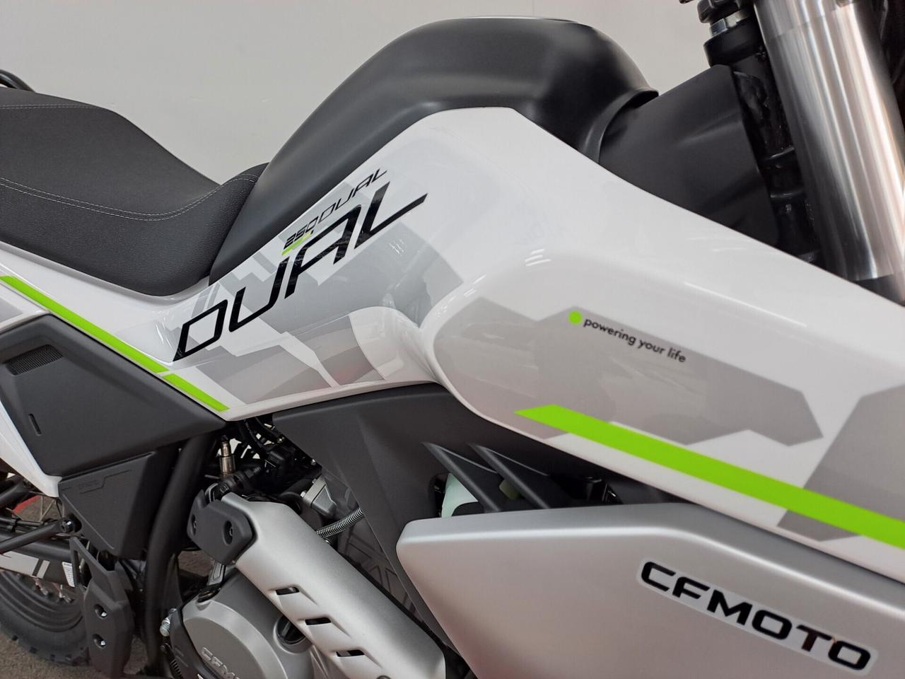 CFMOTO DUAL 250 ANCHE SENZA BUSTA PAGA