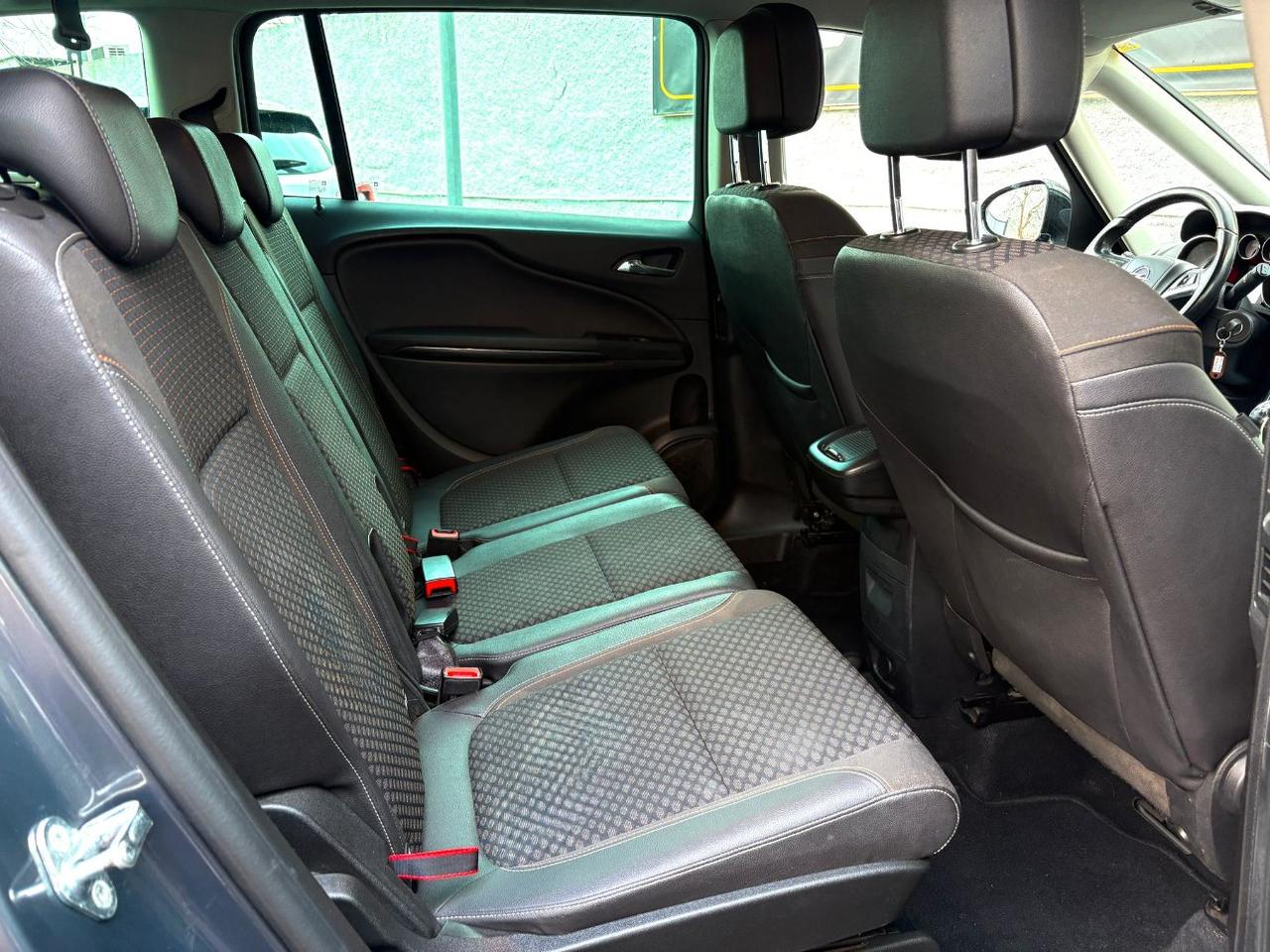 Opel Zafira Tourer 2.0 cdti Cosmo 130cv auto E6