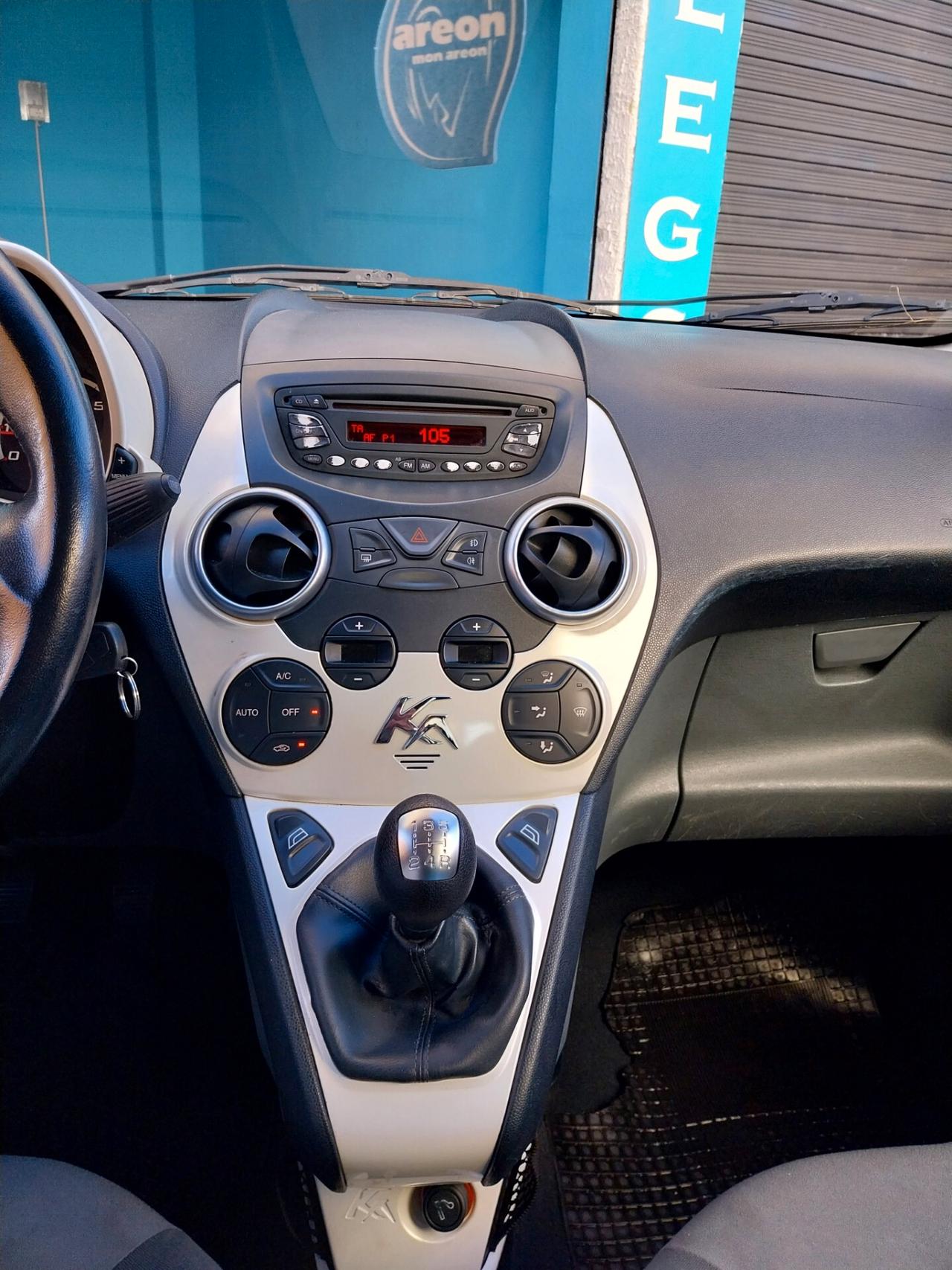 Ford Ka Ka+ 1.2 8V 69CV Titanium