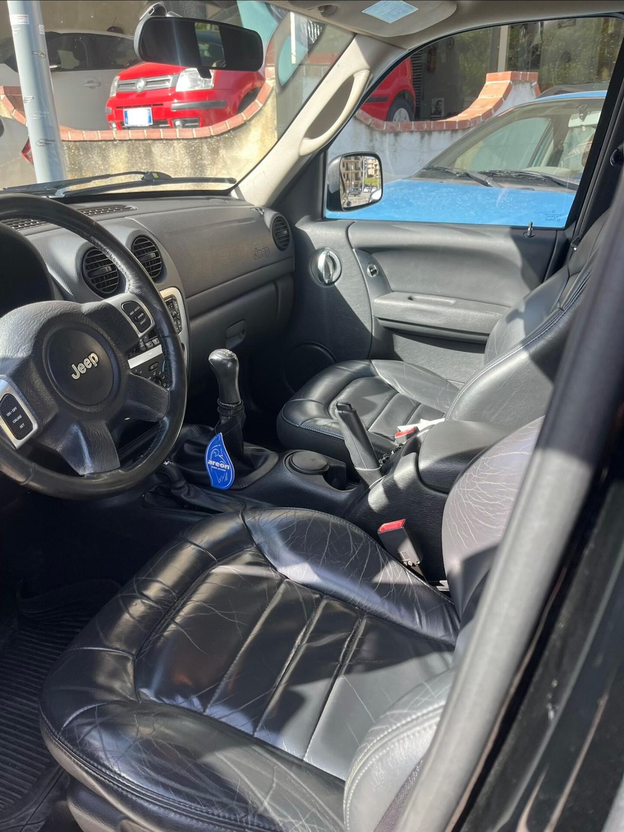 Jeep Cherokee 2.8 CRD Limited
