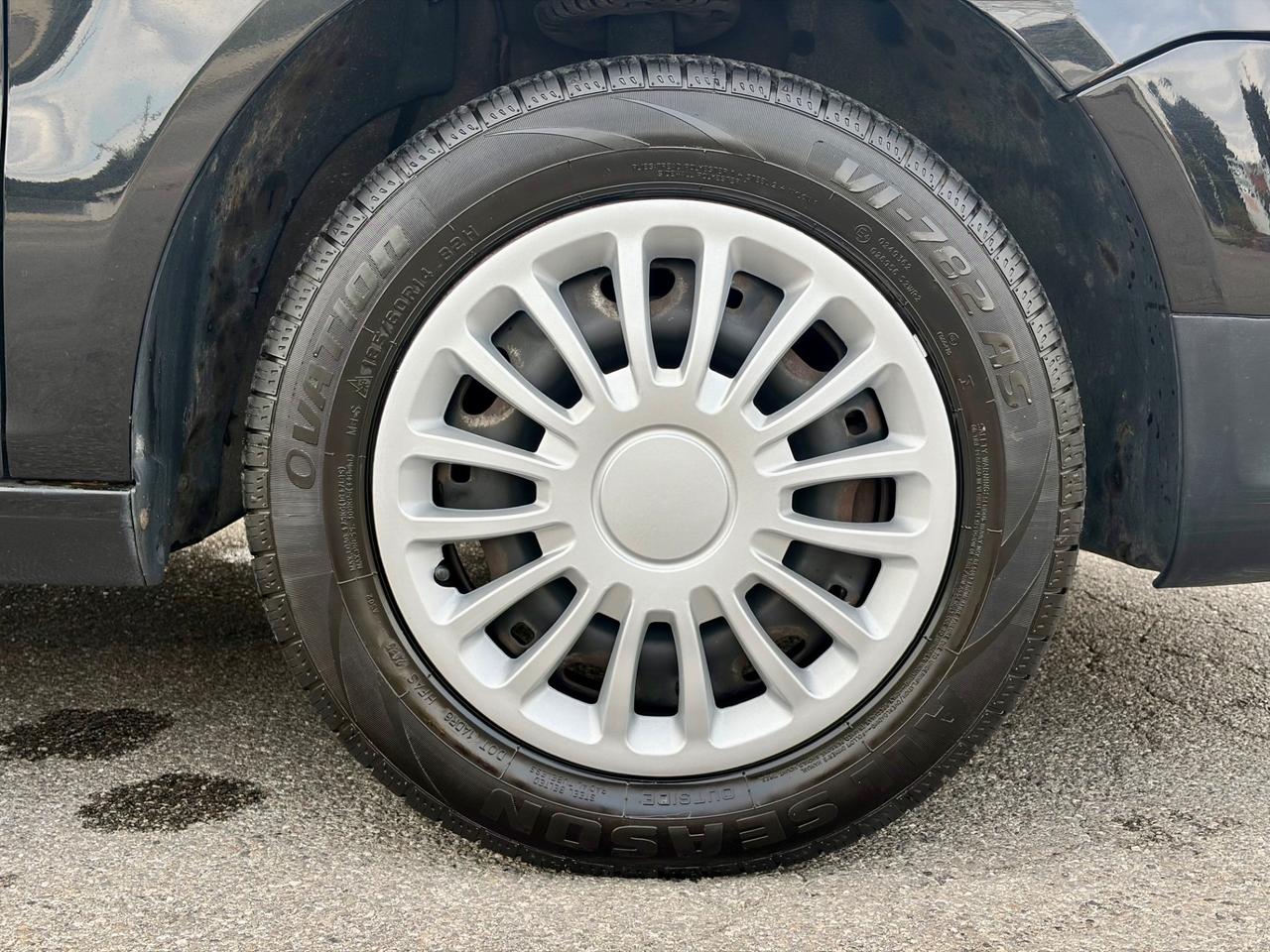 Volkswagen Fox 1.4 Easy PERFETTA NEOPATENTATI