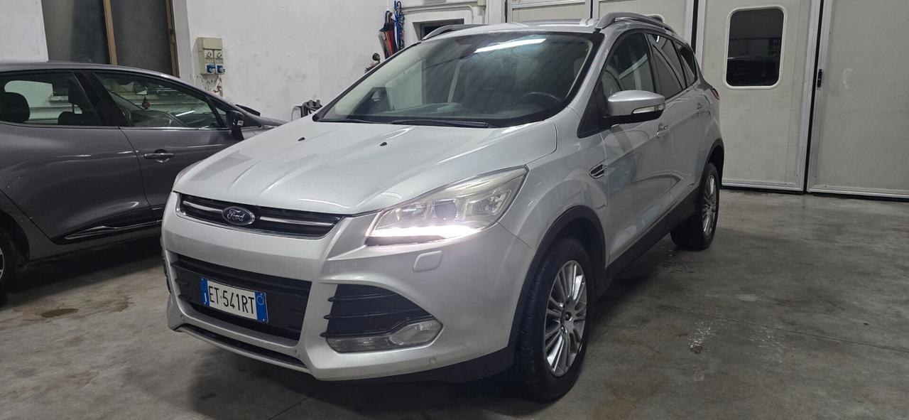 Ford Kuga 2.0 TDCI 140 CV 4WD Business