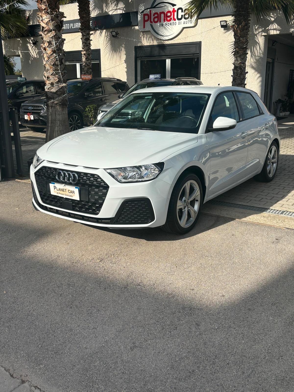 Audi A1 SPB 30 TFSI Identity Black