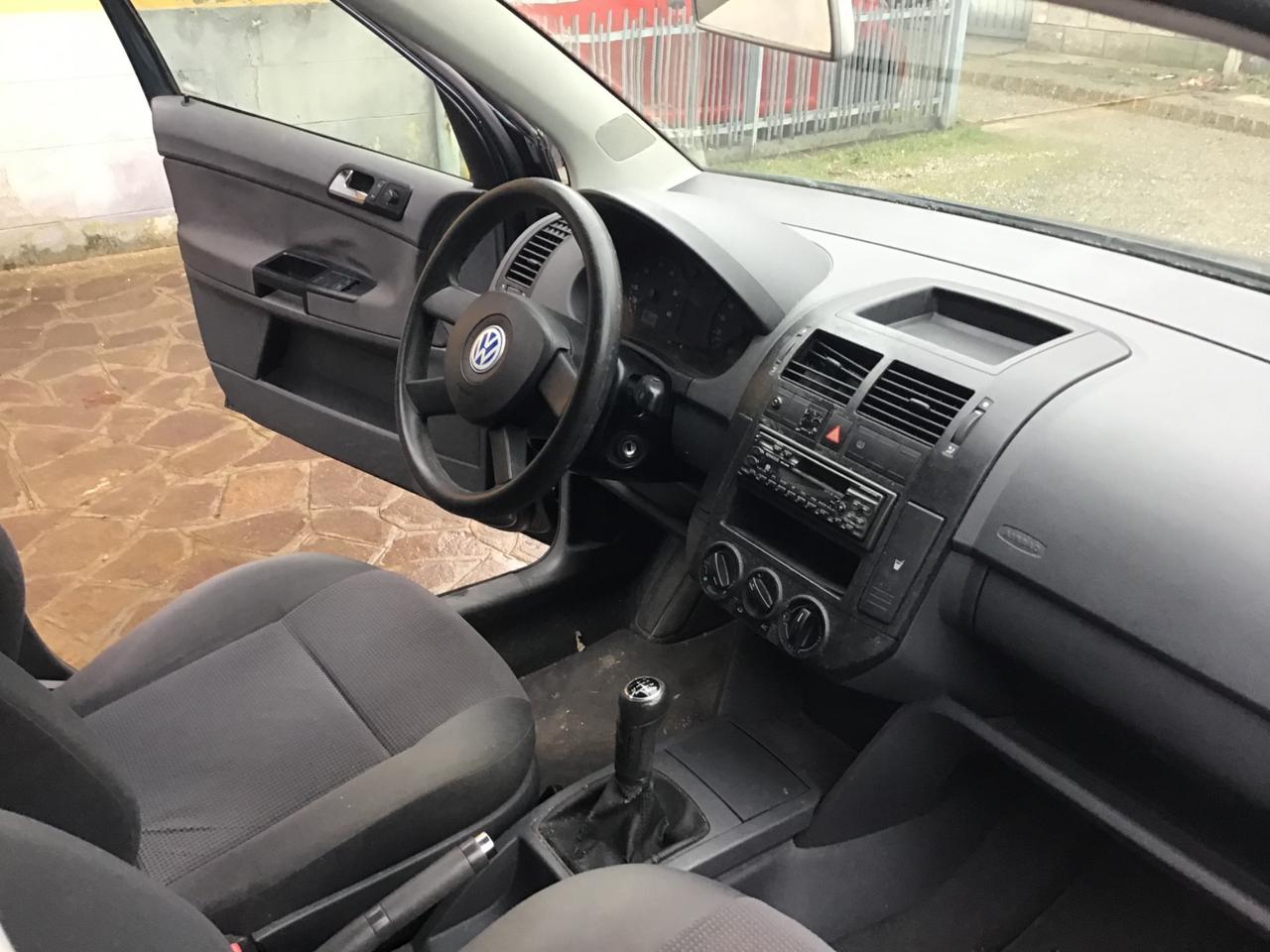 Volkswagen Polo 1.4 16V 5p. Trendline