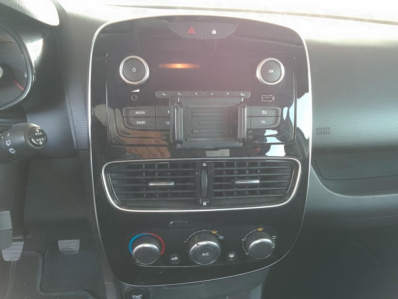 Renault Clio dCi 8V 75 CV Start&Stop 5 porte Energy Intens