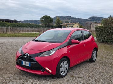 Toyota Aygo 1.0 benz. 2017 FINANZIABILE