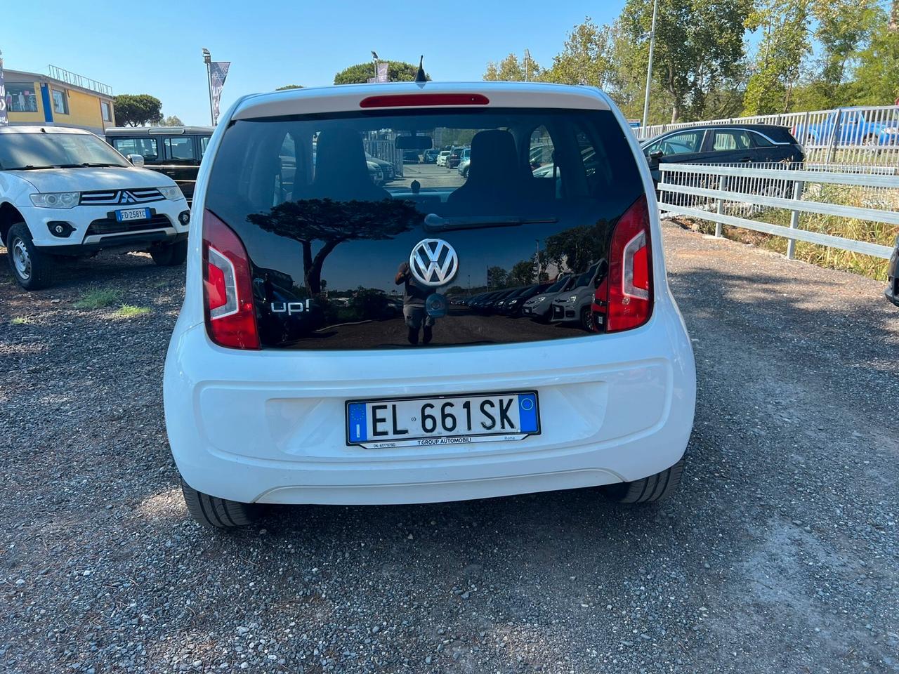 Volkswagen up! 1.0 75 CV 5p. high up!