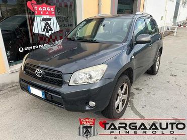 Toyota RAV4 2.2 D-4D 136 CV Sol
