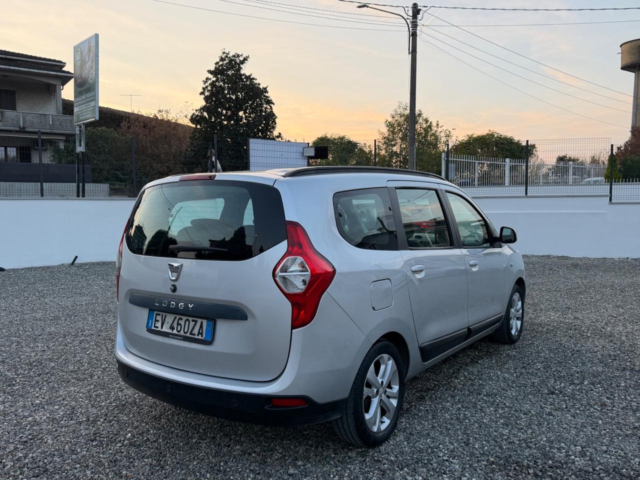 Dacia Lodgy 1.5 dCi 8V 110CV 7 posti Lauréate