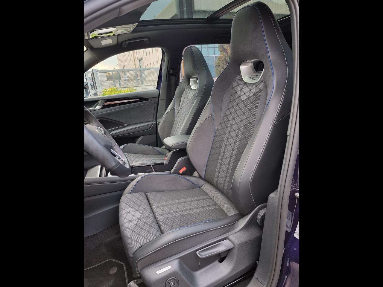 Volkswagen Tayron 1.5 tsi ehybrid 204cv r-line plus dsg