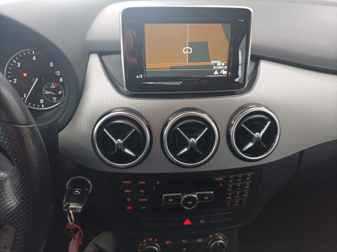 Mercedes-benz B 200 CV 136 CDI Premium 06/2014