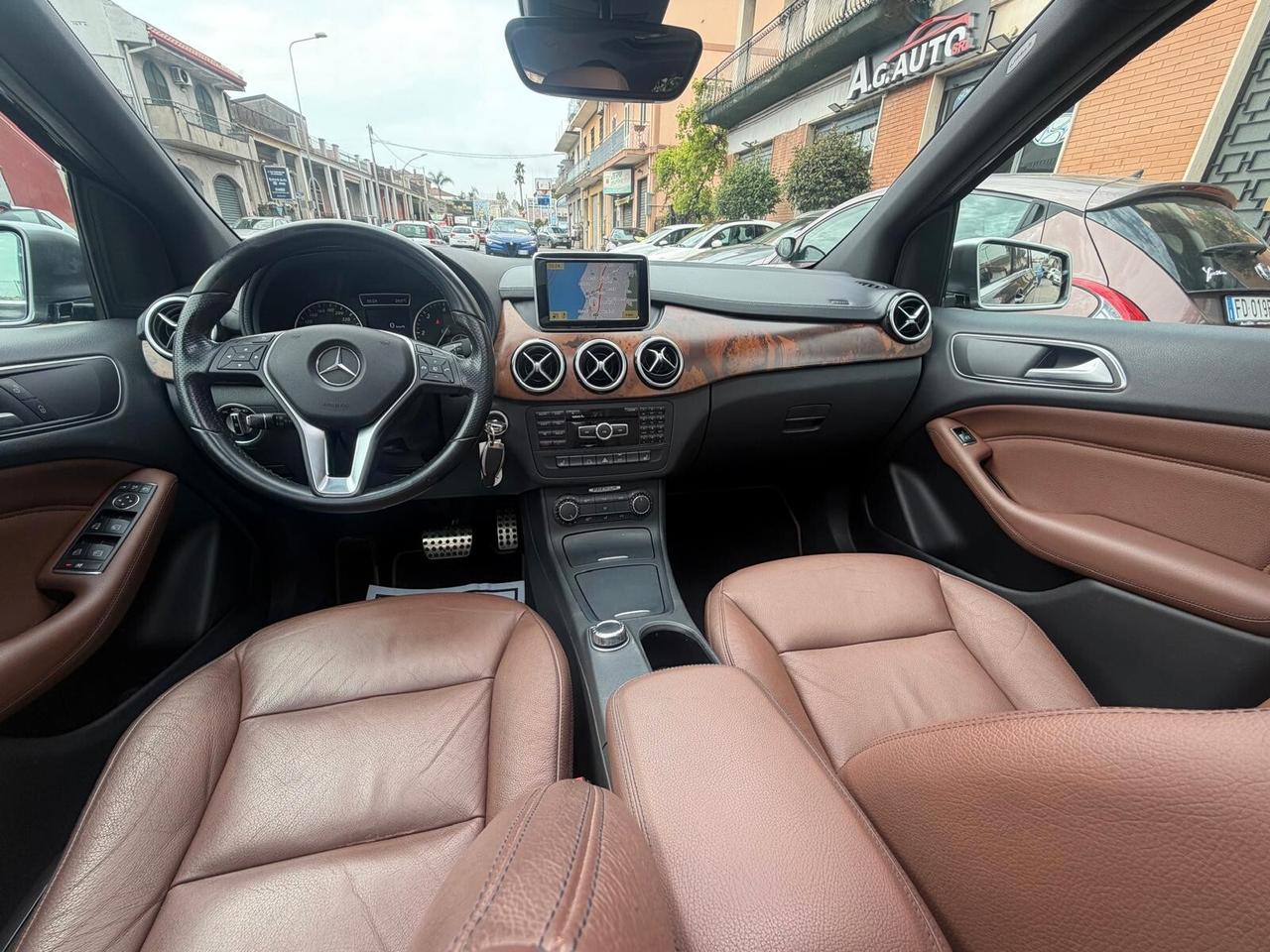 Mercedes-benz B 200 CDI BlueEFFICIENCY Premium