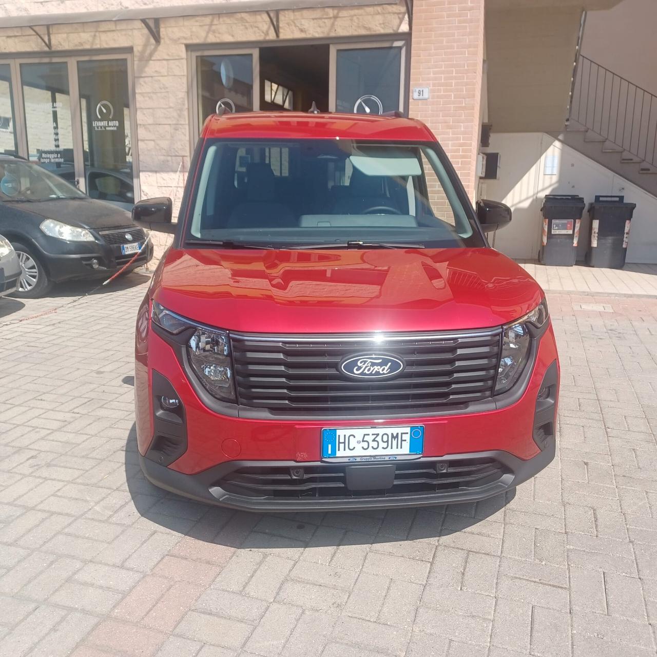 NUOVO 1.788KM FORD TOURNEO CURIER 24 MESI GARANZIA DI FABBRICA