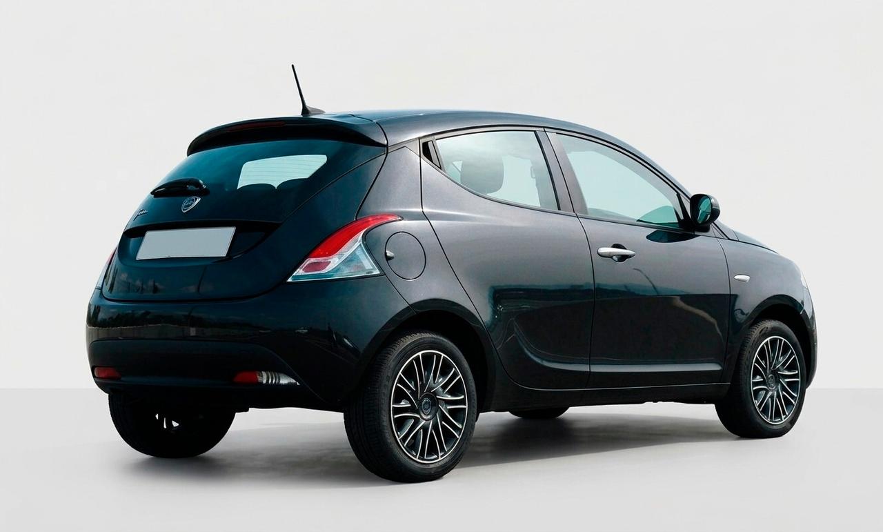 Lancia Ypsilon 1.0 FireFly 5 porte S&S Hybrid Alberta Ferretti