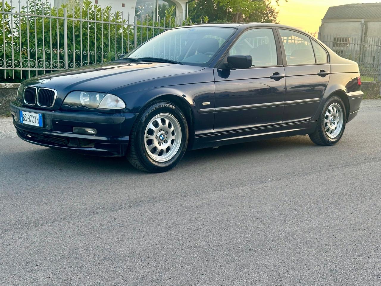 Bmw 320 320d turbodiesel cat 4 porte Eletta
