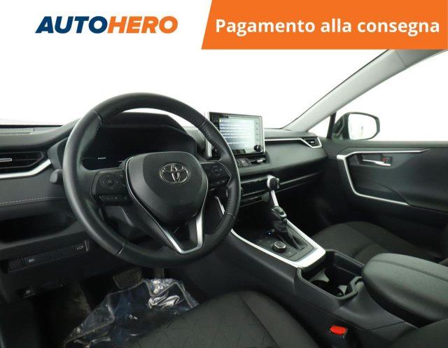 TOYOTA RAV 4 MY23 RAV4 2.5 HV (222CV) E-CVT AWD-i Dynamic