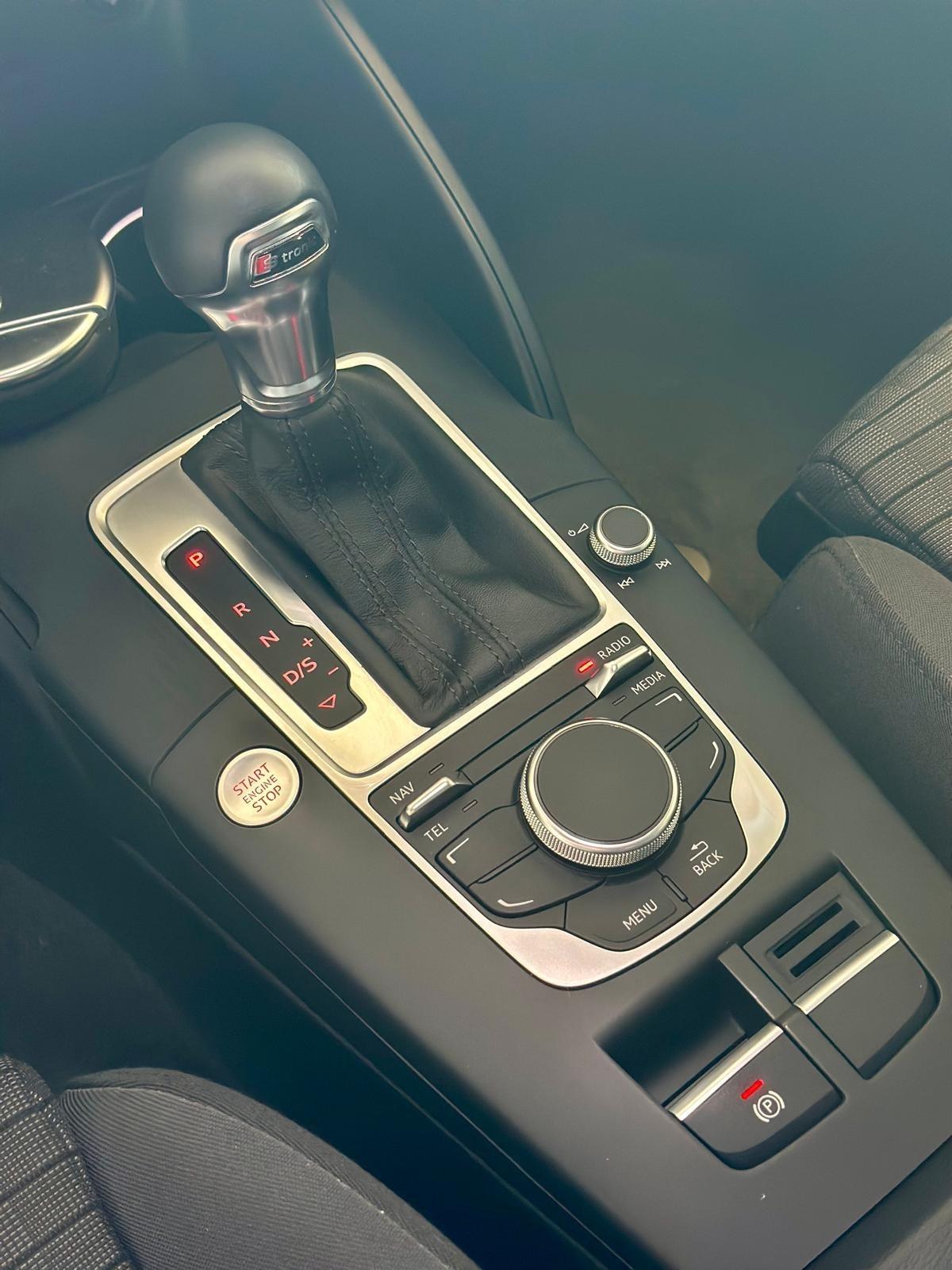 Audi A3 SPB 2.0 TDI 150 CV S tronic Ambition