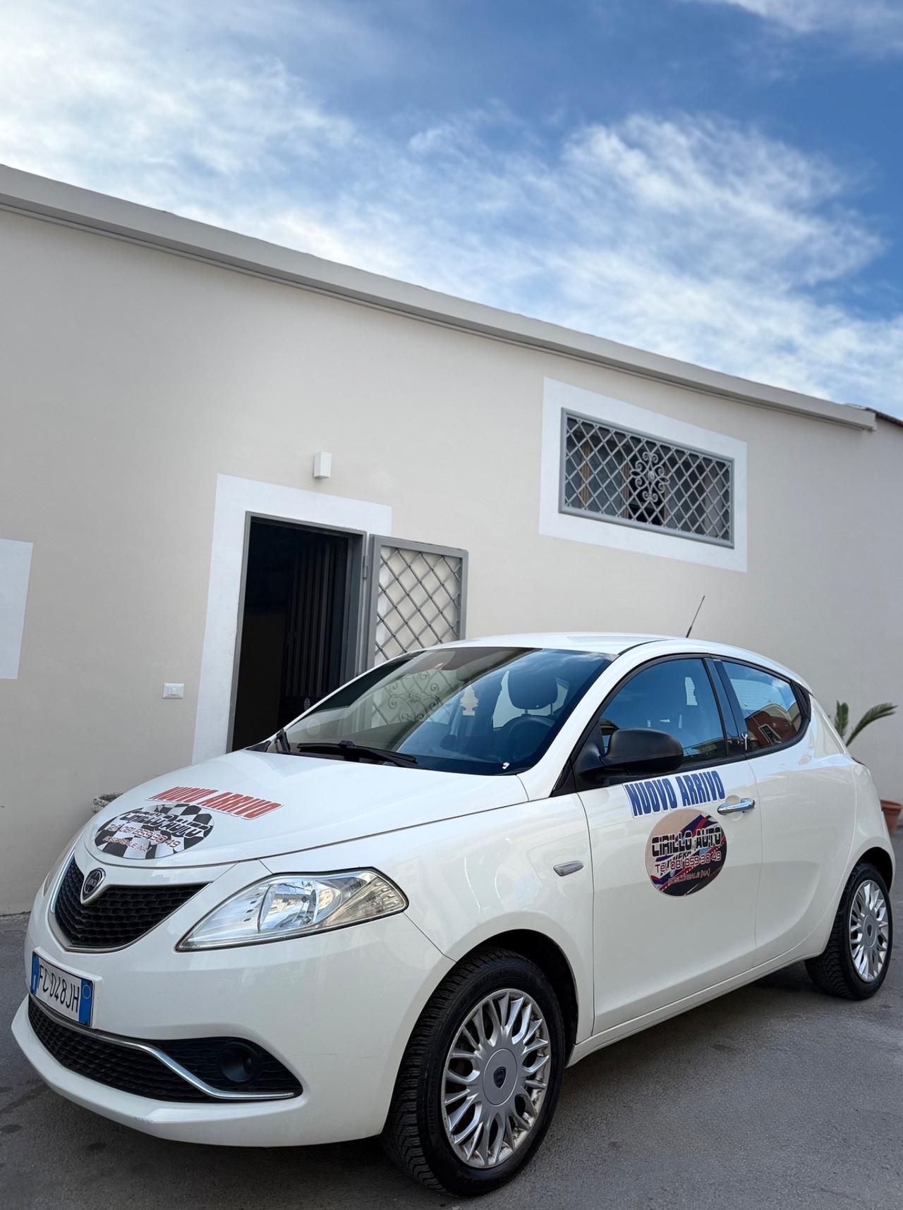 Lancia Ypsilon 1.2 Benzina Platinum 69 Cv