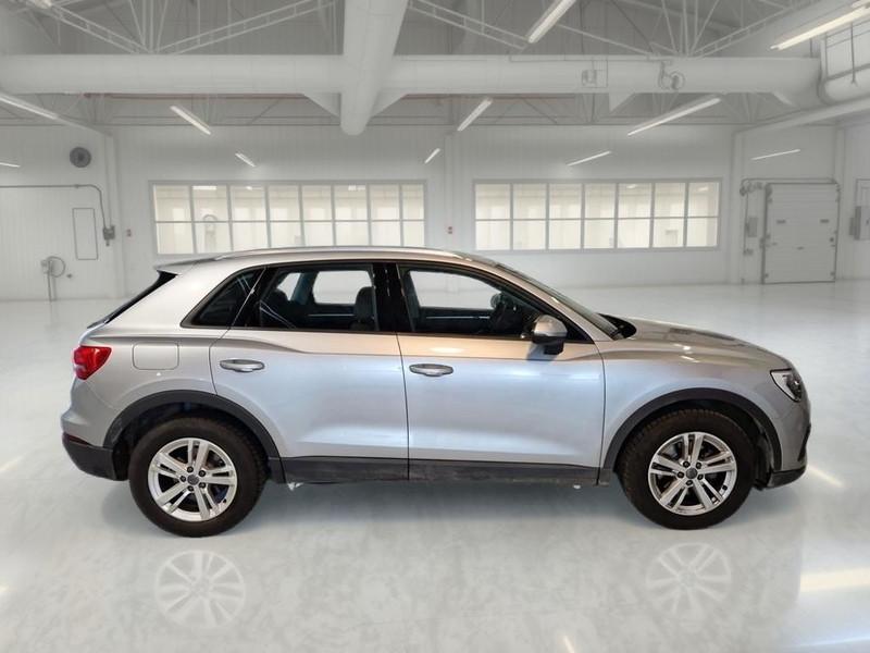 AUDI Q3 35 TFSI S tronic Business