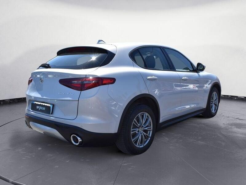 Alfa Romeo Stelvio Stelvio 2.2 Turbodiesel 160 CV AT8 RWD Business