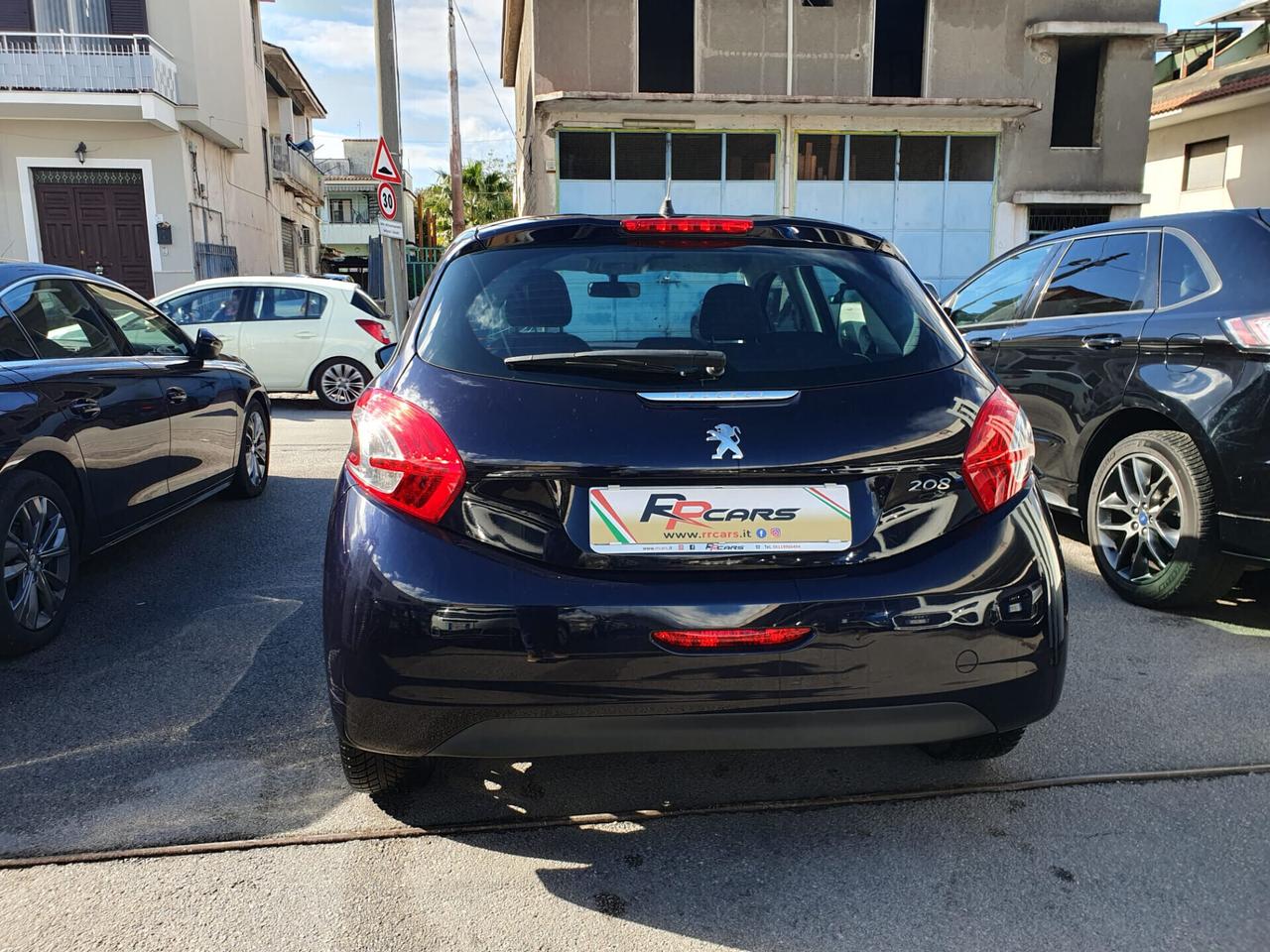 Peugeot 208 PureTech 82 5 porte Allure