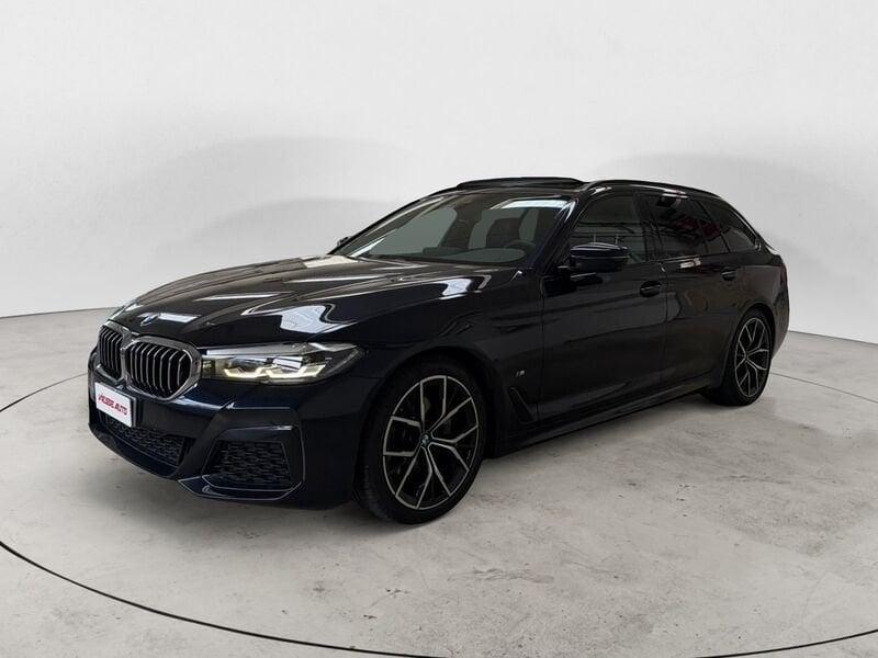 BMW Serie 5 518d 48V Touring Msport