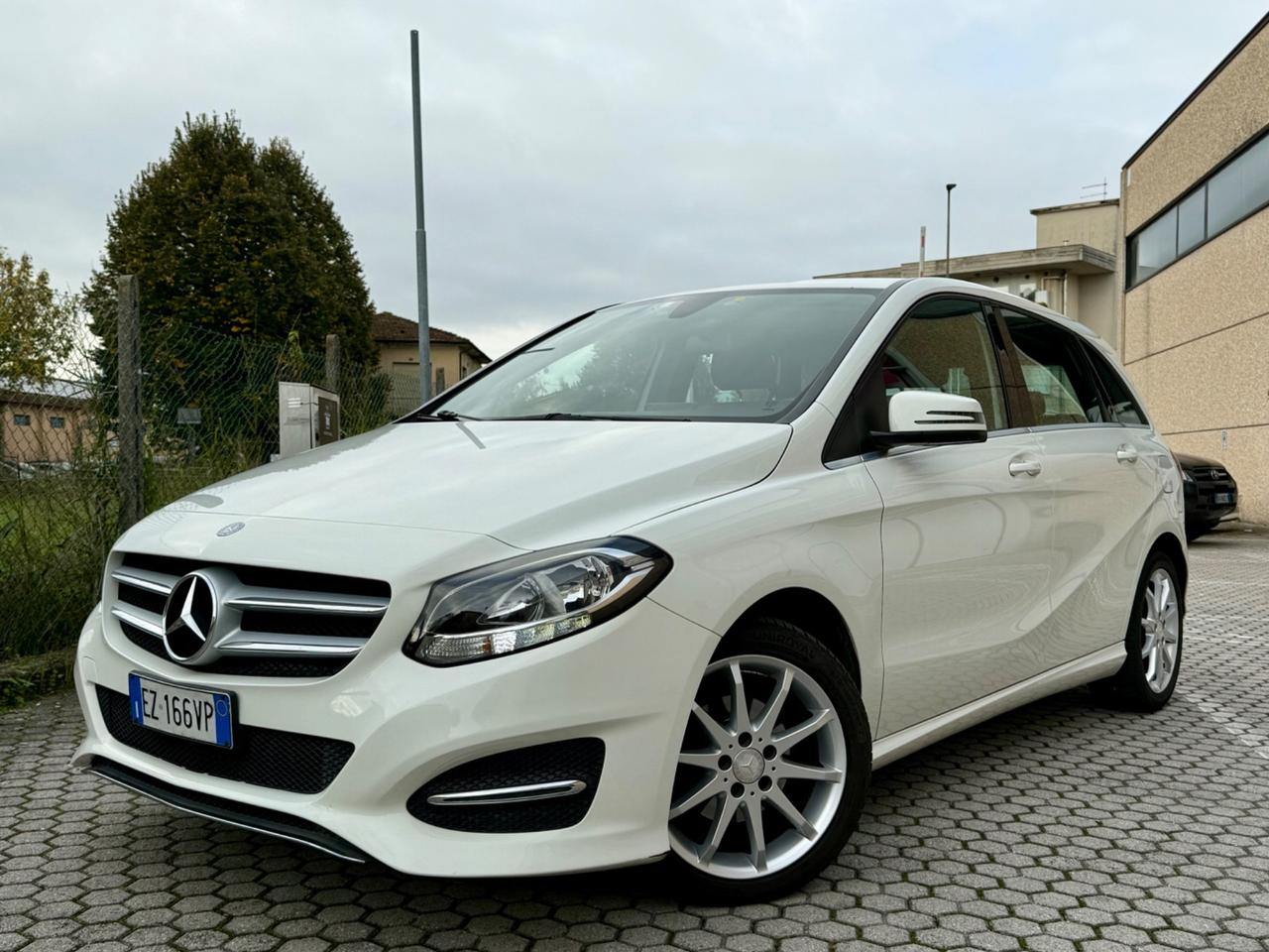 Mercedes-benz B 180 B 180 CDI Automatic Sport